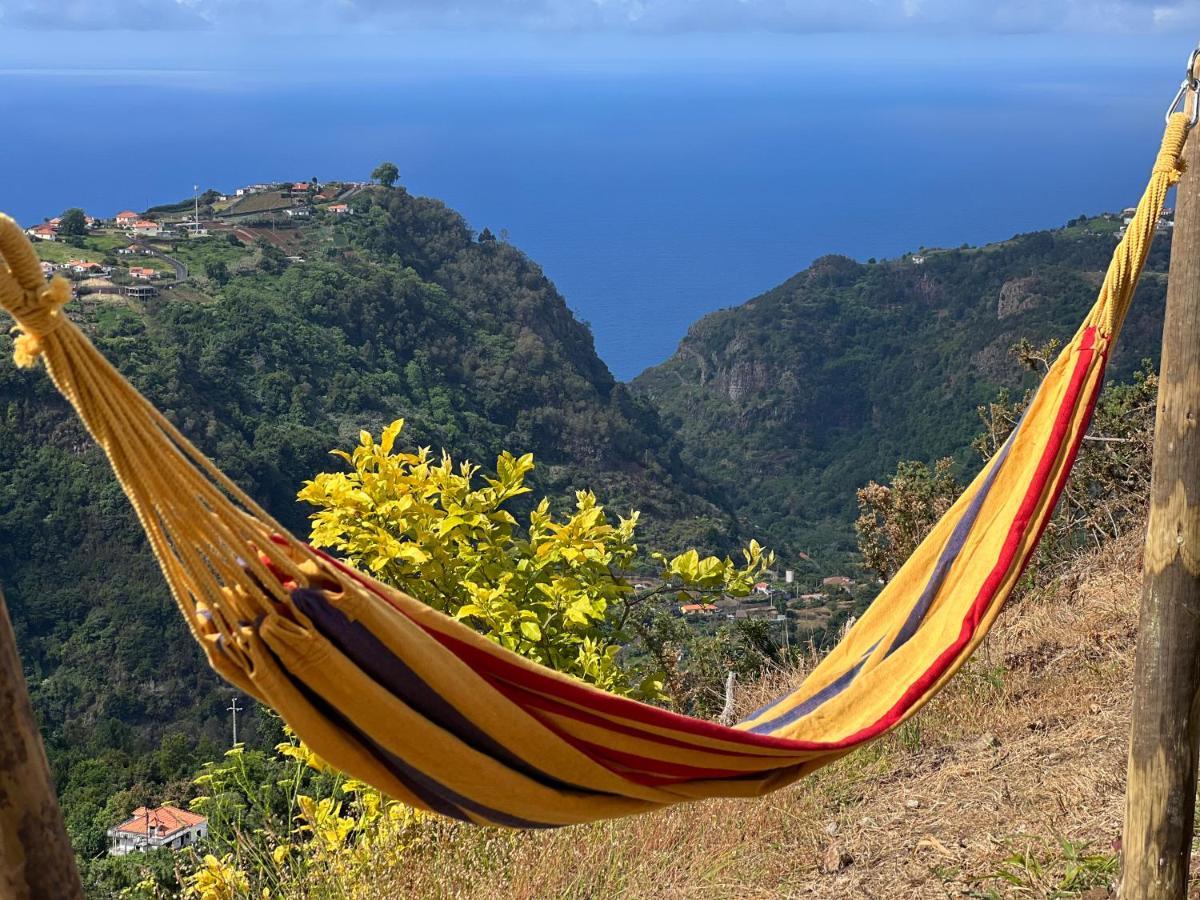 Casa Pico Ruivo Caldeirao Verde Madeira Santana  Bagian luar foto